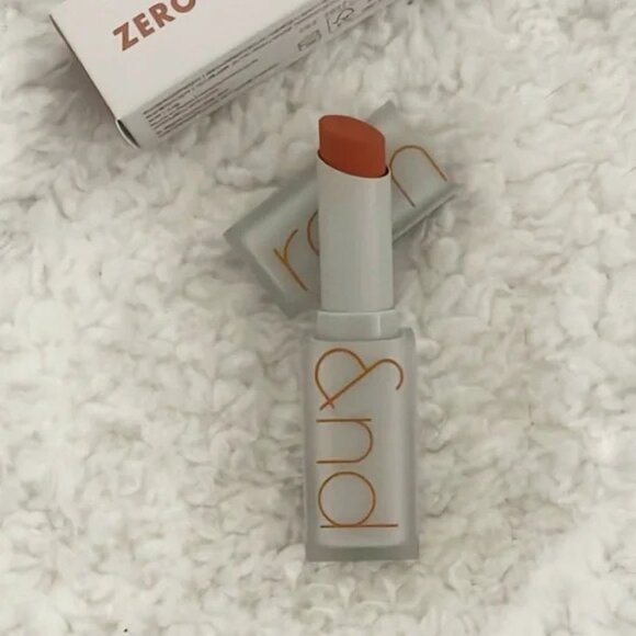 Rom&nd Zero Matte Lipstick in Evening - Picture 5 of 5